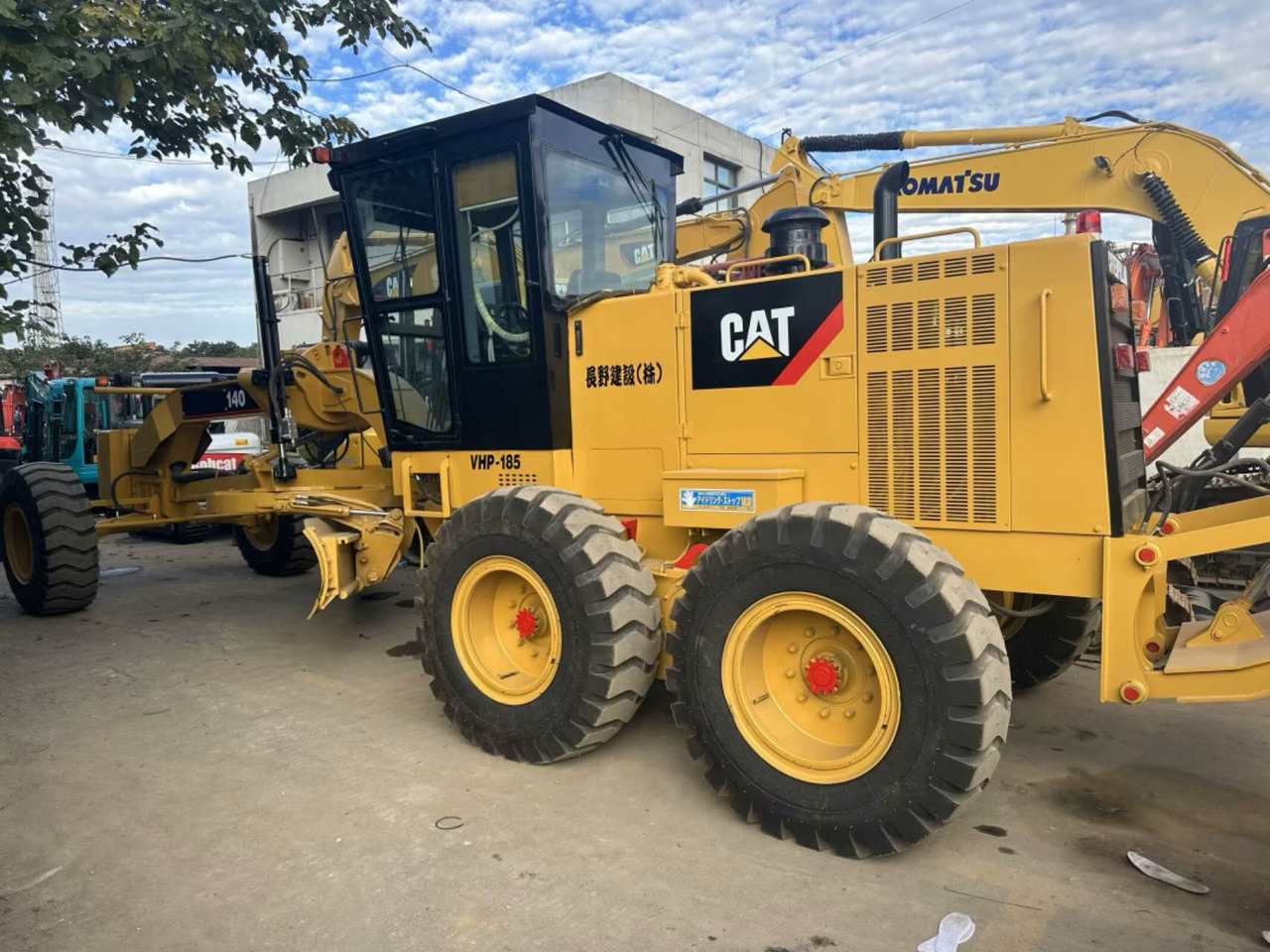 CAT 140G - Compacteur à pieds de mouton/ Monocylindre: photos 1 CAT 140G - Compacteur à pieds de mouton/ Monocylindre: photos 1