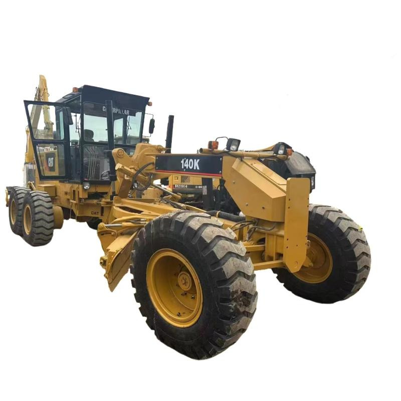 CAT 140K - Compacteur à pieds de mouton/ Monocylindre: photos 1 CAT 140K - Compacteur à pieds de mouton/ Monocylindre: photos 1