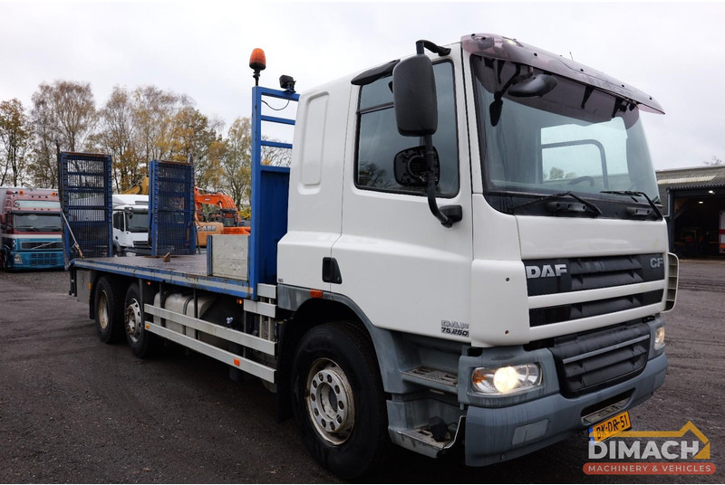 DAF FAG CF 75 Oprijwagen met hydraulische kleppen 6x2*4 - airco - 16.150 KG - Châssis cabine: photos 4 DAF FAG CF 75 Oprijwagen met hydraulische kleppen 6x2*4 - airco - 16.150 KG - Châssis cabine: photos 4