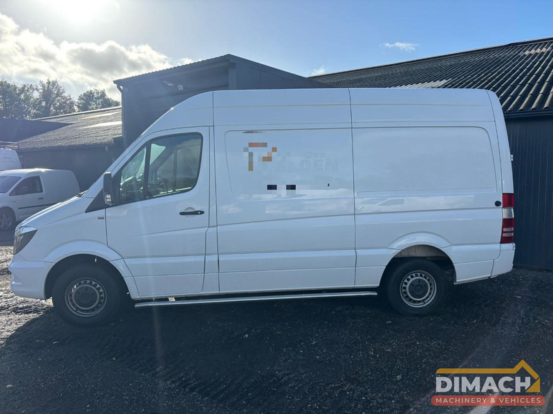 Mercedes-Benz Sprinter  Sprinter 216 L2H2 trekhaak , accident - unfall - rechterkant flink plaatschade, technisch perfect - Fourgonnette: photos 5 Mercedes-Benz Sprinter  Sprinter 216 L2H2 trekhaak , accident - unfall - rechterkant flink plaatschade, technisch perfect - Fourgonnette: photos 5