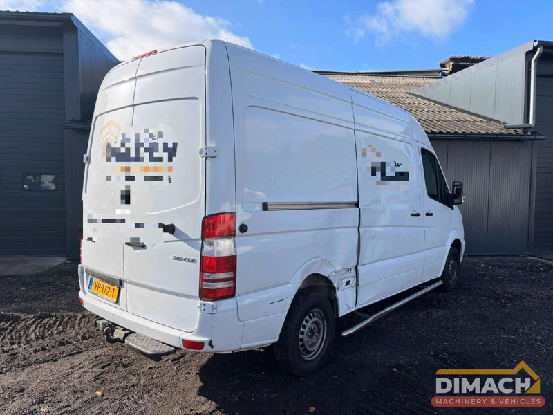 Mercedes-Benz Sprinter  Sprinter 216 L2H2 trekhaak , accident - unfall - rechterkant flink plaatschade, technisch perfect - Fourgonnette: photos 2 Mercedes-Benz Sprinter  Sprinter 216 L2H2 trekhaak , accident - unfall - rechterkant flink plaatschade, technisch perfect - Fourgonnette: photos 2