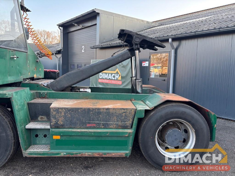 Sisu Terminal Volvo 6 cilinder Penta engine, TOP! Low hours! ( Terberg - Kalmar ) - Tracteur routier: photos 5 Sisu Terminal Volvo 6 cilinder Penta engine, TOP! Low hours! ( Terberg - Kalmar ) - Tracteur routier: photos 5