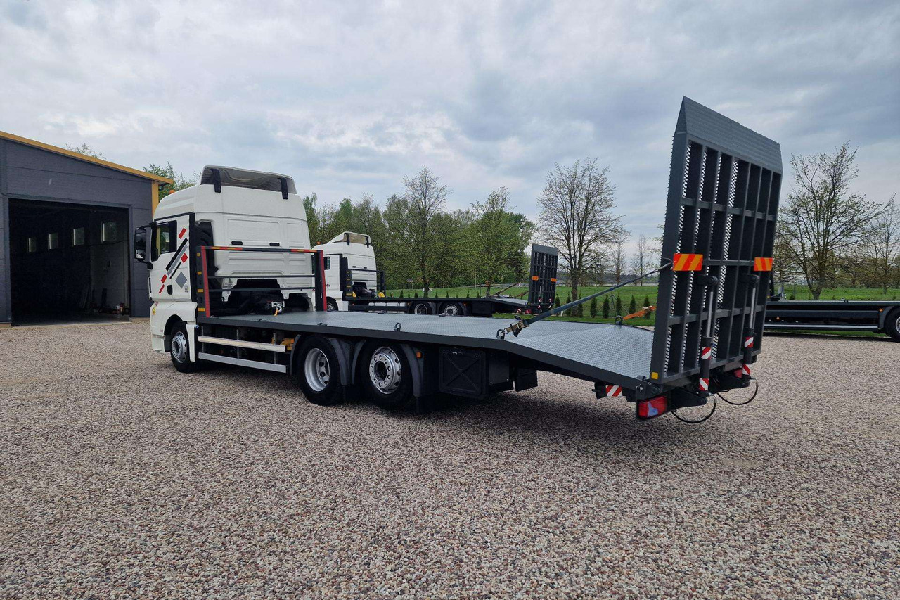 MAN TGX 26.420 - Remorqueuse: photos 4 MAN TGX 26.420 - Remorqueuse: photos 4