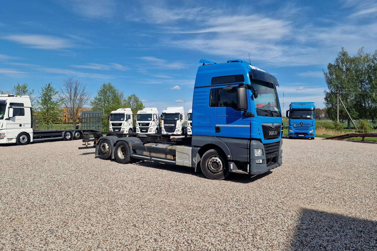 MAN TGX 26.460 - Camion porte-conteneur/ Caisse mobile: photos 1 MAN TGX 26.460 - Camion porte-conteneur/ Caisse mobile: photos 1