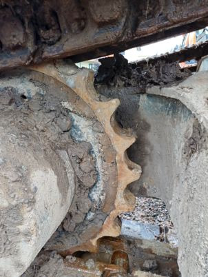 Liebherr 904 LIPTRONIC - Pelle sur chenille: photos 4 Liebherr 904 LIPTRONIC - Pelle sur chenille: photos 4