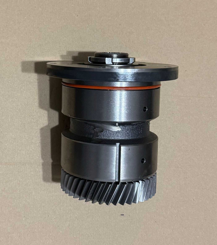Mercedes MTU PRZYSTAWKA odbioru mocy PTO pompy hydrauliki Setra Class - Pompe hydraulique: photos 1 Mercedes MTU PRZYSTAWKA odbioru mocy PTO pompy hydrauliki Setra Class - Pompe hydraulique: photos 1