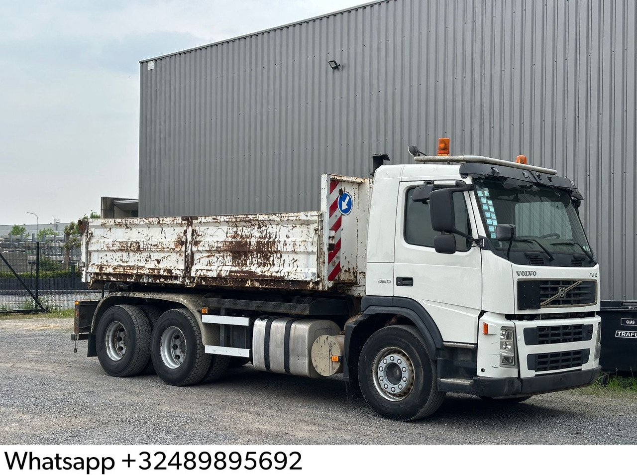 Volvo FM 420 - Camion ampliroll: photos 1 Volvo FM 420 - Camion ampliroll: photos 1