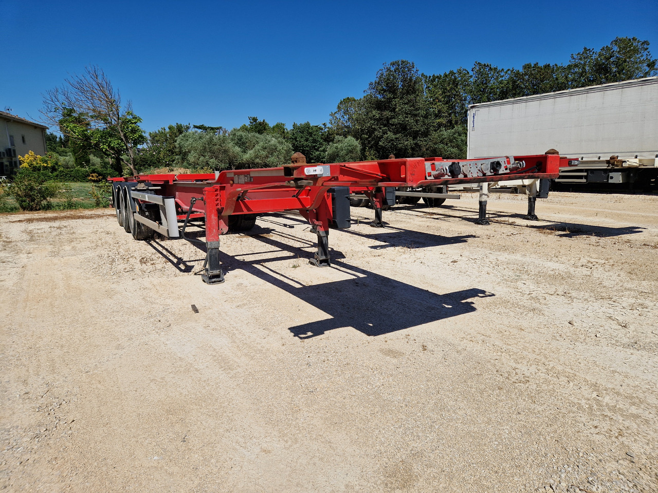 ASCA - Semi-remorque porte-conteneur/ Caisse mobile: photos 2 ASCA - Semi-remorque porte-conteneur/ Caisse mobile: photos 2