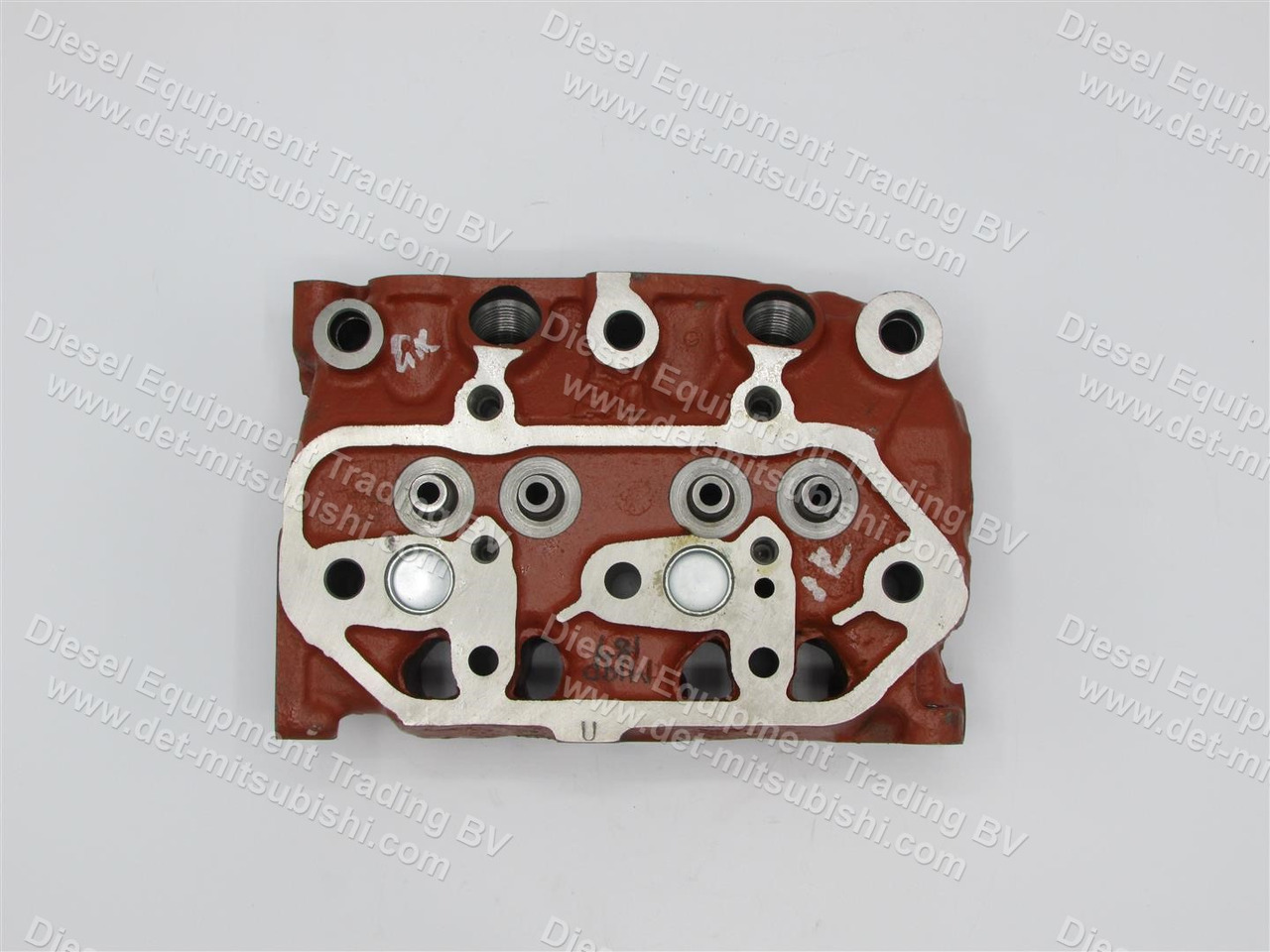 MITSUBISHI HEAD ASM; CYLINDER L2E (W/O VALVES) - Culasse pour Matériel industriel: photos 1 MITSUBISHI HEAD ASM; CYLINDER L2E (W/O VALVES) - Culasse pour Matériel industriel: photos 1