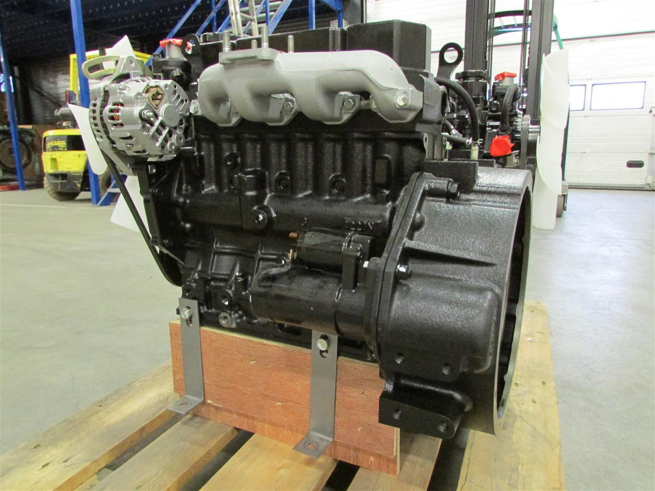 Mitsubishi NEW Engine S4L2-Z562SD / S4L2-61SD - Moteur pour Autre matériel: photos 3 Mitsubishi NEW Engine S4L2-Z562SD / S4L2-61SD - Moteur pour Autre matériel: photos 3