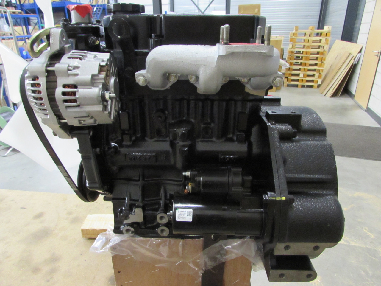 Mitsubishi NEW engine S3L2-Z562SD / S3L2-61SD - Moteur pour Autre matériel: photos 2 Mitsubishi NEW engine S3L2-Z562SD / S3L2-61SD - Moteur pour Autre matériel: photos 2