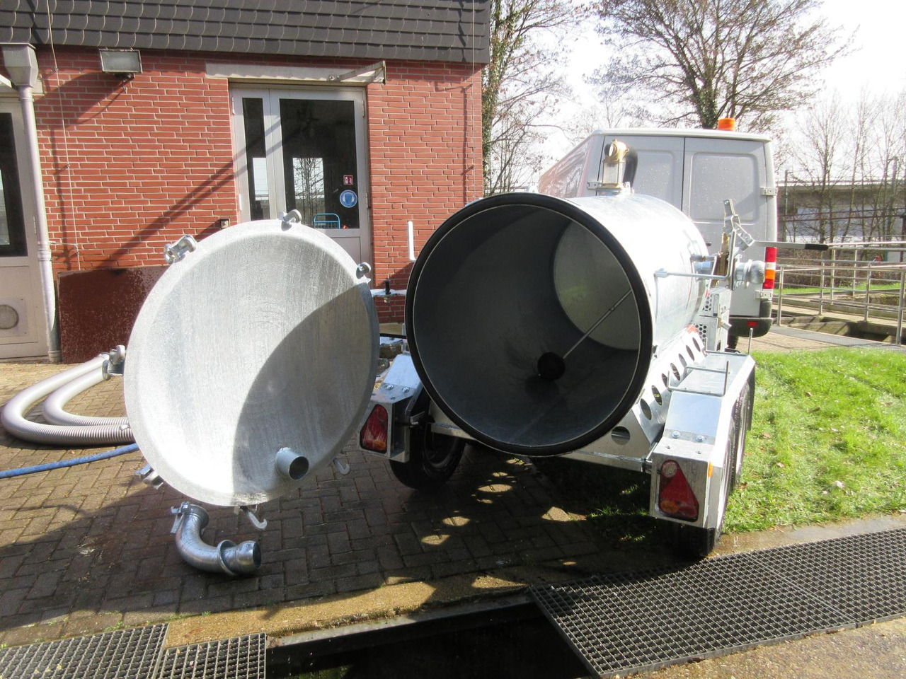 M-Vac 1500 Vacuum system specialized for drilling mud / vacuum container 1500l - Aléseuse directionnelle: photos 2 M-Vac 1500 Vacuum system specialized for drilling mud / vacuum container 1500l - Aléseuse directionnelle: photos 2