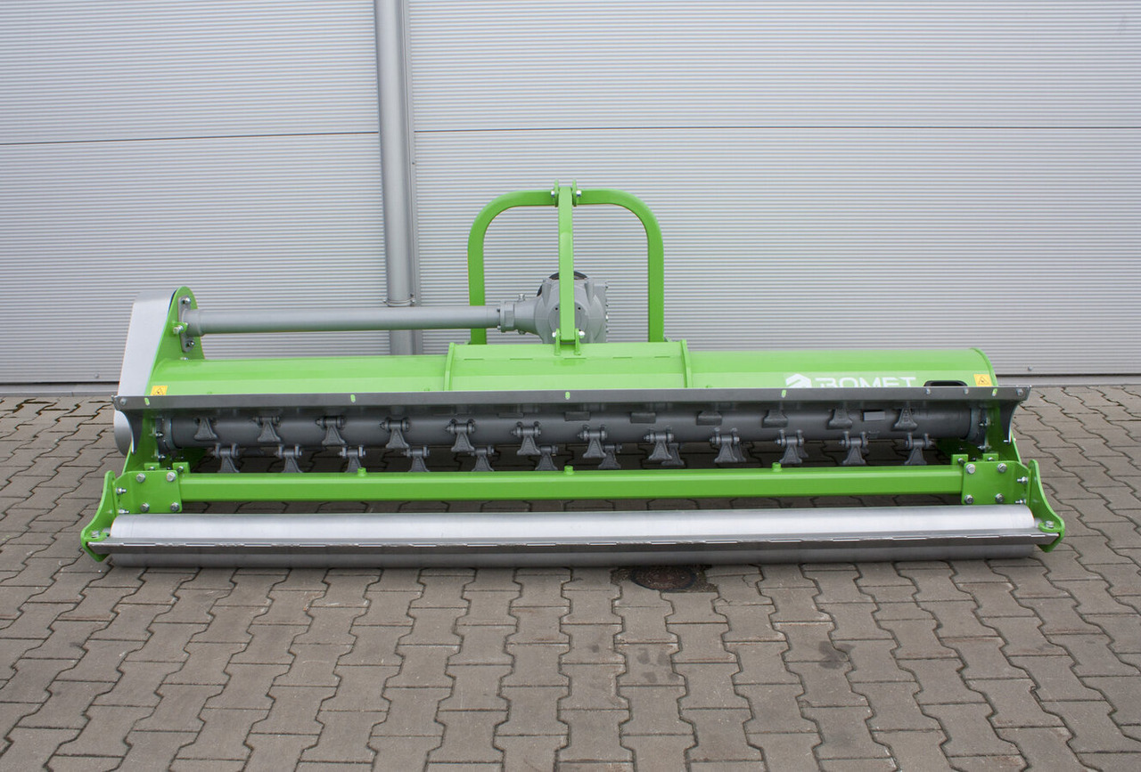BOMET Schlegelmäher / Flail mower / Faucheuse à fléaux / Kosiarka bijakowa 2,8 m - Broyeur à axe horizontal: photos 3 BOMET Schlegelmäher / Flail mower / Faucheuse à fléaux / Kosiarka bijakowa 2,8 m - Broyeur à axe horizontal: photos 3