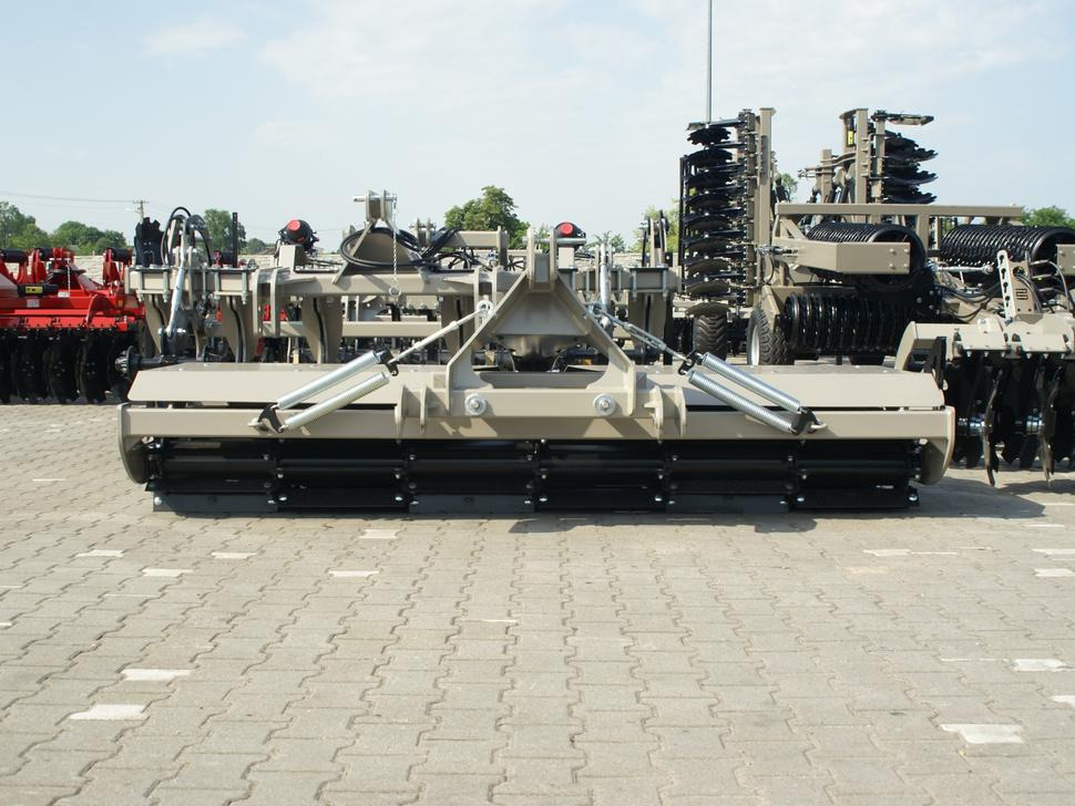 ROLEX Messerwalze / Knife roller cutter / Rouleau couteau / Rullo a coltelli / Каток ножничного типа тандем передний / Wał nożowy cutter tandem front 3 m - Rouleau agricole: photos 4 ROLEX Messerwalze / Knife roller cutter / Rouleau couteau / Rullo a coltelli / Каток ножничного типа тандем передний / Wał nożowy cutter tandem front 3 m - Rouleau agricole: photos 4