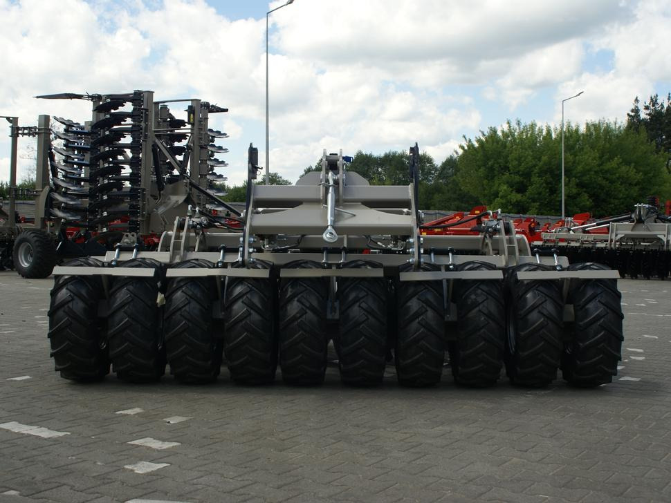 Cover crop neuf ROLEX Scheibenegge /  Disc harrow with hydropack and tire roller / Dechaumeur à disques / Erpice a dischi / Дисковая борона с гидропаком и колёсным катком / Agregat talerzowy uprawowy z hydropackiem i: photos 12