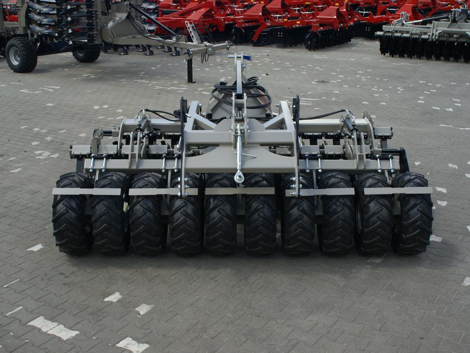Cover crop neuf ROLEX Scheibenegge /  Disc harrow with hydropack and tire roller / Dechaumeur à disques / Erpice a dischi / Дисковая борона с гидропаком и колёсным катком / Agregat talerzowy uprawowy z hydropackiem i: photos 14