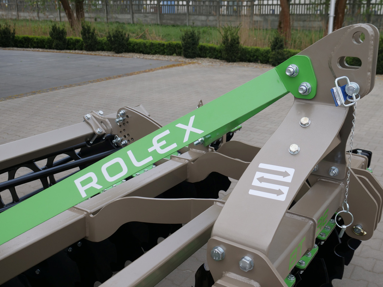 ROLEX Scheibenegge / Discs harrow / Dechaumeur à disques / Erpice a dischi / Grada de discos / Дисковая борона / Brona talerzowa 3 m - Cover crop: photos 4 ROLEX Scheibenegge / Discs harrow / Dechaumeur à disques / Erpice a dischi / Grada de discos / Дисковая борона / Brona talerzowa 3 m - Cover crop: photos 4