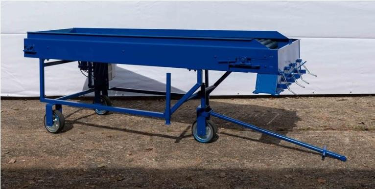 ROLMET Rollenverlesetisch / Sorting table / Table de tri / Tavolo selettivo / Сортировочный стол / Stół przebierczy SP 1 - Matériel pomme de terre: photos 3 ROLMET Rollenverlesetisch / Sorting table / Table de tri / Tavolo selettivo / Сортировочный стол / Stół przebierczy SP 1 - Matériel pomme de terre: photos 3