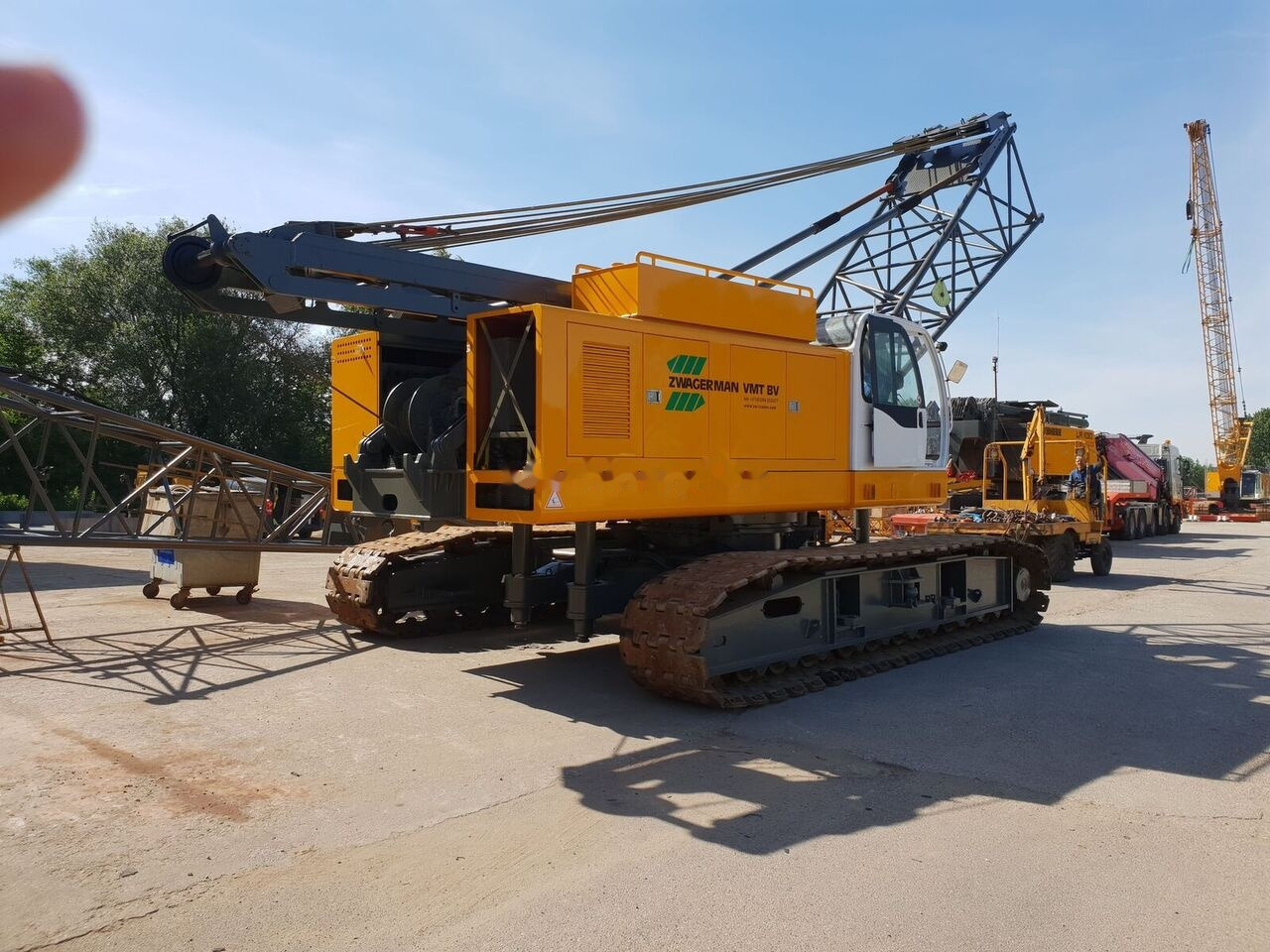 Fushun QUY 80 B - Grue sur chenilles: photos 3 Fushun QUY 80 B - Grue sur chenilles: photos 3