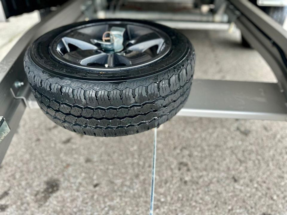 Remorque porte-voitures Fitzel EURO-TRANS 35-21/48 X // BLACK EDITION 2025 EW: photos 10 Remorque porte-voitures Fitzel EURO-TRANS 35-21/48 X // BLACK EDITION 2025 EW: photos 10