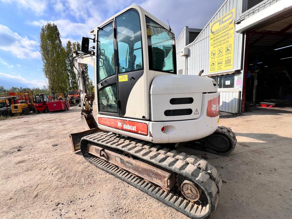 Bobcat 442B Pelle 7,5T avec pouce hydraulique - Pelle sur chenille: photos 3 Bobcat 442B Pelle 7,5T avec pouce hydraulique - Pelle sur chenille: photos 3