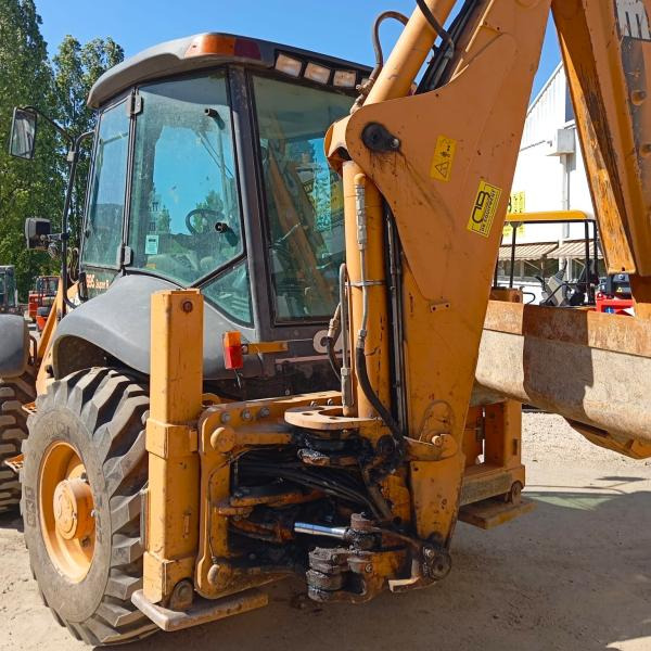 Case 695SR 4PS - Tractopelle: photos 5 Case 695SR 4PS - Tractopelle: photos 5