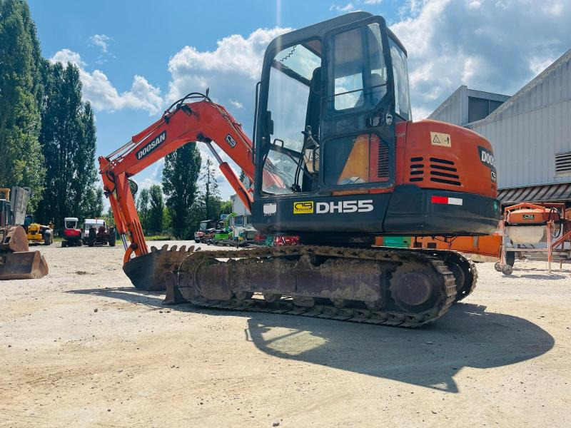 DOOSAN DH55 MINI PELLE 5T - Mini pelle: photos 3 DOOSAN DH55 MINI PELLE 5T - Mini pelle: photos 3