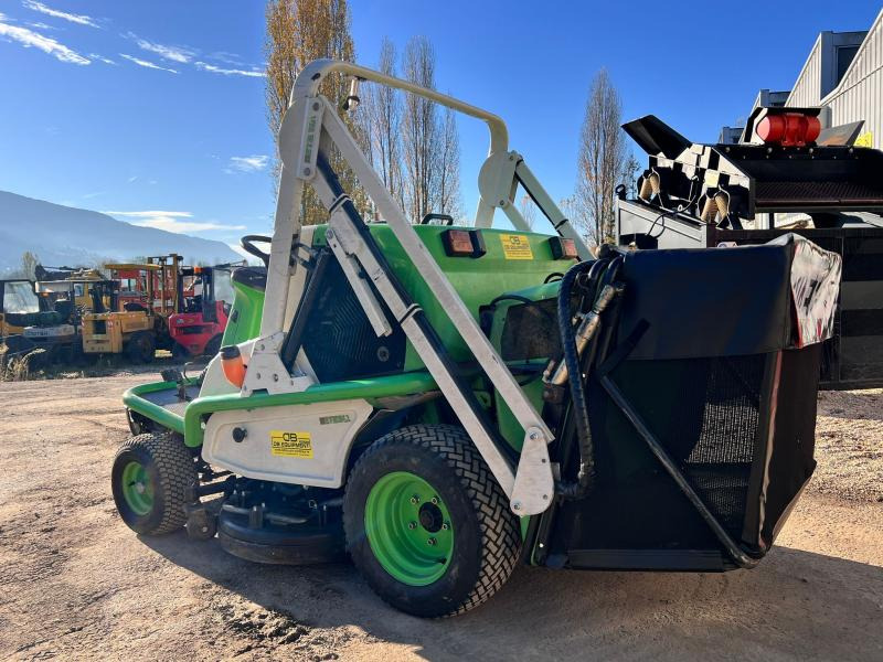 ETESIA HYDRO 124D Tondeuse autoportée 124cm - Motofaucheuse: photos 3 ETESIA HYDRO 124D Tondeuse autoportée 124cm - Motofaucheuse: photos 3