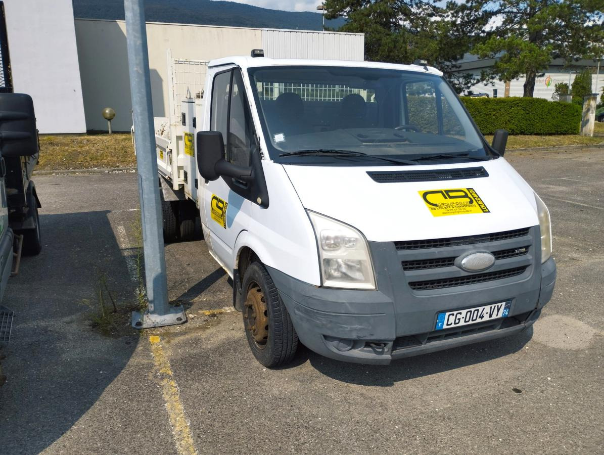 Ford Transit 3 Benne basculante - Utilitaire benne: photos 2 Ford Transit 3 Benne basculante - Utilitaire benne: photos 2