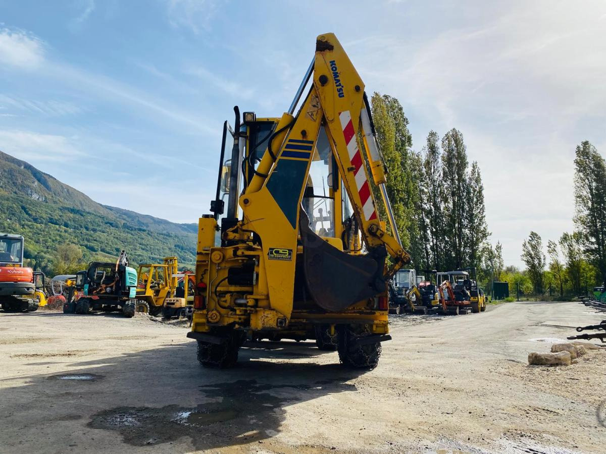 KOMATSU Tractopelle WB70 (NET DE TVA) - Tractopelle: photos 4 KOMATSU Tractopelle WB70 (NET DE TVA) - Tractopelle: photos 4