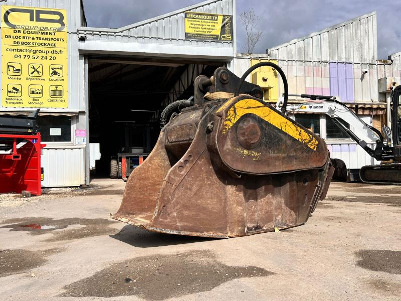 MB CRUSHER BF70.2 GODET CONCASSEUR AVEC AIMANT - Godet pour pelle pour Engins de chantier: photos 1 MB CRUSHER BF70.2 GODET CONCASSEUR AVEC AIMANT - Godet pour pelle pour Engins de chantier: photos 1