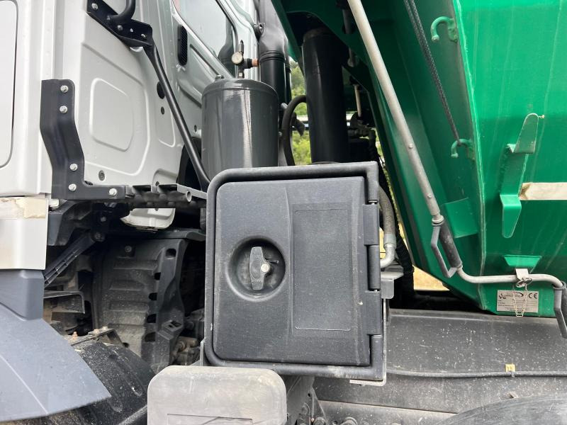 Camion benne Mercedes Arocs CAMION BENNE 8x4 460cv 11L Euro6: photos 15