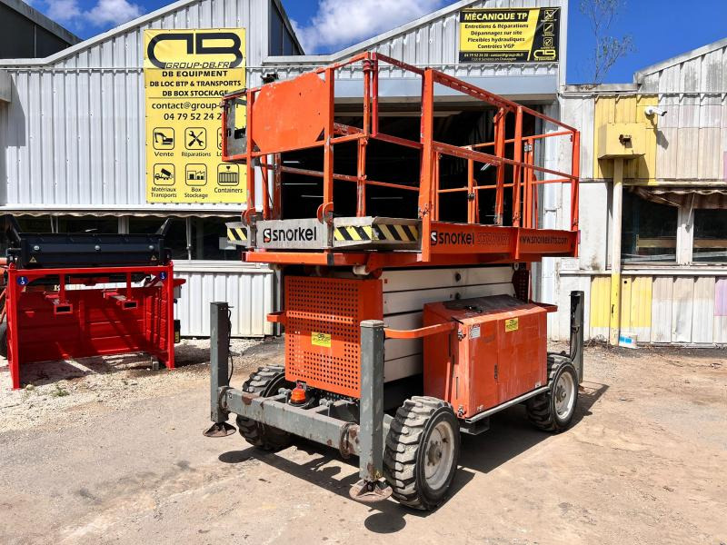 Snorkel S3370RT NACELLE CISEAUX 12M 4X4 DIESEL - Nacelle ciseaux: photos 1 Snorkel S3370RT NACELLE CISEAUX 12M 4X4 DIESEL - Nacelle ciseaux: photos 1