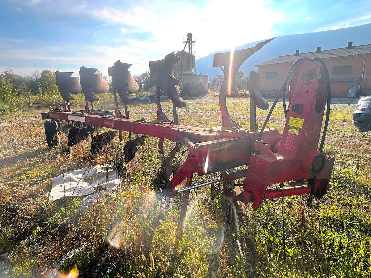 Vogel & Noot Charrue portée 5 corps - Charrue: photos 3 Vogel & Noot Charrue portée 5 corps - Charrue: photos 3