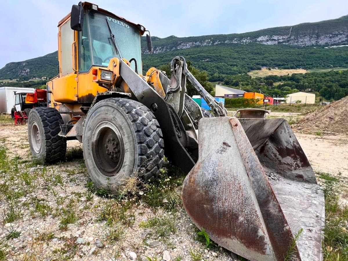 Volvo L 50 E CHARGEUSE A PNEUS 10T - Chargeuse sur pneus: photos 2 Volvo L 50 E CHARGEUSE A PNEUS 10T - Chargeuse sur pneus: photos 2