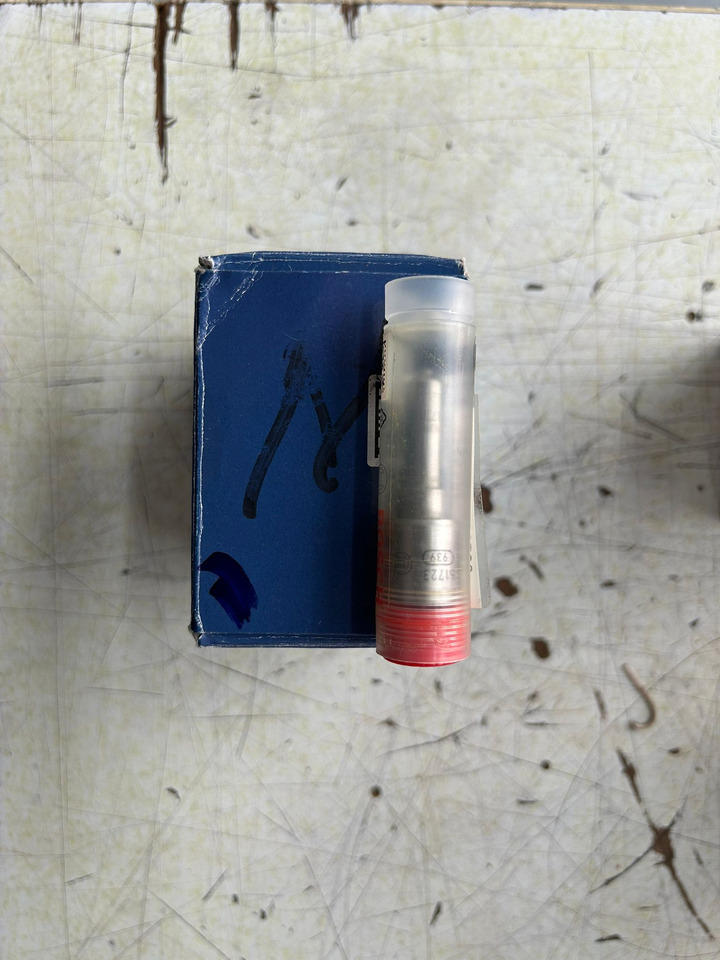 BOSCH INJECTOR NOZZLE-0433172086-DLLA 122 P 1779 - Injecteur: photos 1 BOSCH INJECTOR NOZZLE-0433172086-DLLA 122 P 1779 - Injecteur: photos 1
