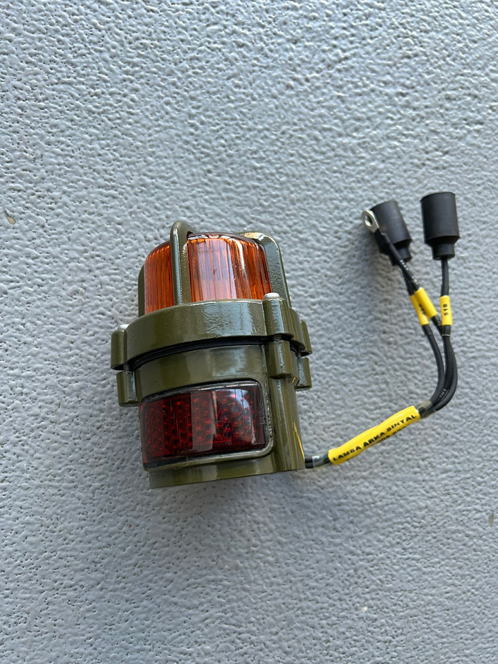 MAN KAT 1-8X8-6X6-4X4-INDICATOR LAMP-OFF-ROAD TRUCK - Pièces de rechange: photos 2 MAN KAT 1-8X8-6X6-4X4-INDICATOR LAMP-OFF-ROAD TRUCK - Pièces de rechange: photos 2