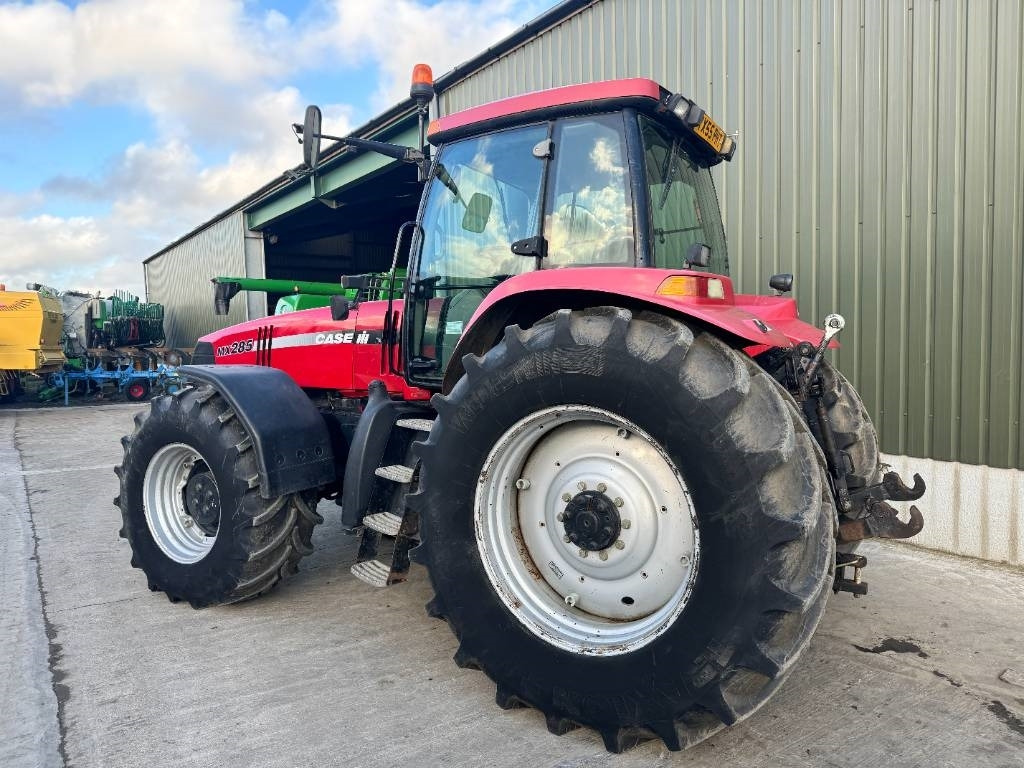 Case IH MX 285 - Tracteur agricole: photos 3 Case IH MX 285 - Tracteur agricole: photos 3