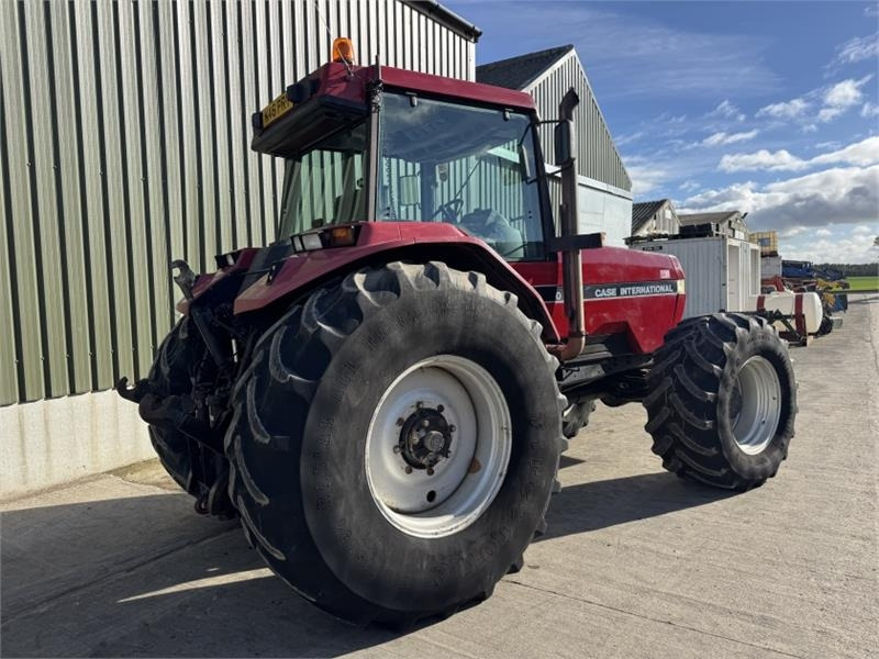 Case Magnum 7140 - Tracteur agricole: photos 2 Case Magnum 7140 - Tracteur agricole: photos 2