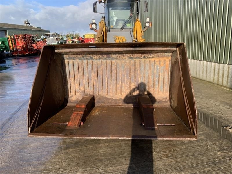 Cherry Products Hy-Tip Toe Tip Bucket - Tombereau articulé: photos 2 Cherry Products Hy-Tip Toe Tip Bucket - Tombereau articulé: photos 2
