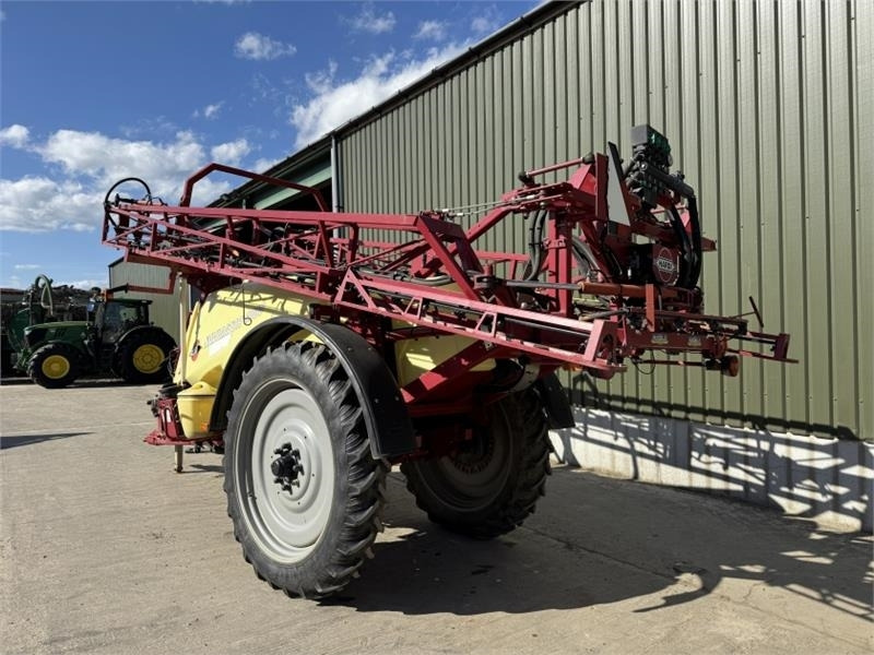 Hardi Hardi Navigator 3000 24m Trailed Sprayer - Pulvé porté: photos 2 Hardi Hardi Navigator 3000 24m Trailed Sprayer - Pulvé porté: photos 2