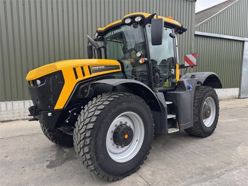 JCB JCB Fastrac 4220 **8000 Hour Warranty** - Tracteur agricole: photos 3 JCB JCB Fastrac 4220 **8000 Hour Warranty** - Tracteur agricole: photos 3