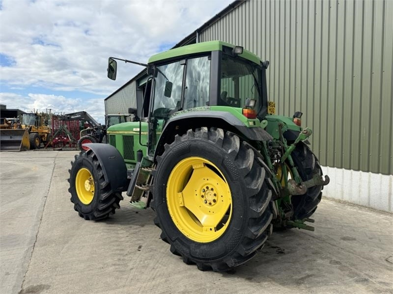 John Deere 6800 Tractor - Tracteur agricole: photos 2 John Deere 6800 Tractor - Tracteur agricole: photos 2