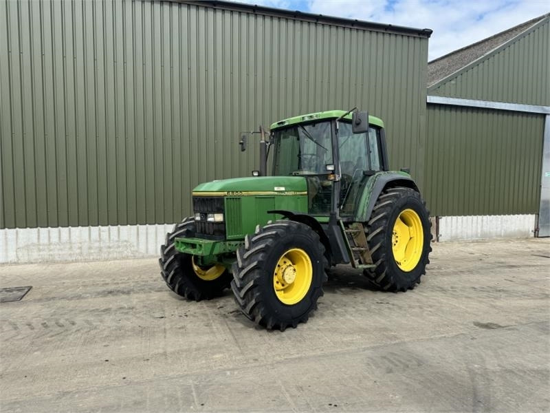 John Deere John Deere 6800 Tractor - Tracteur agricole: photos 1 John Deere John Deere 6800 Tractor - Tracteur agricole: photos 1