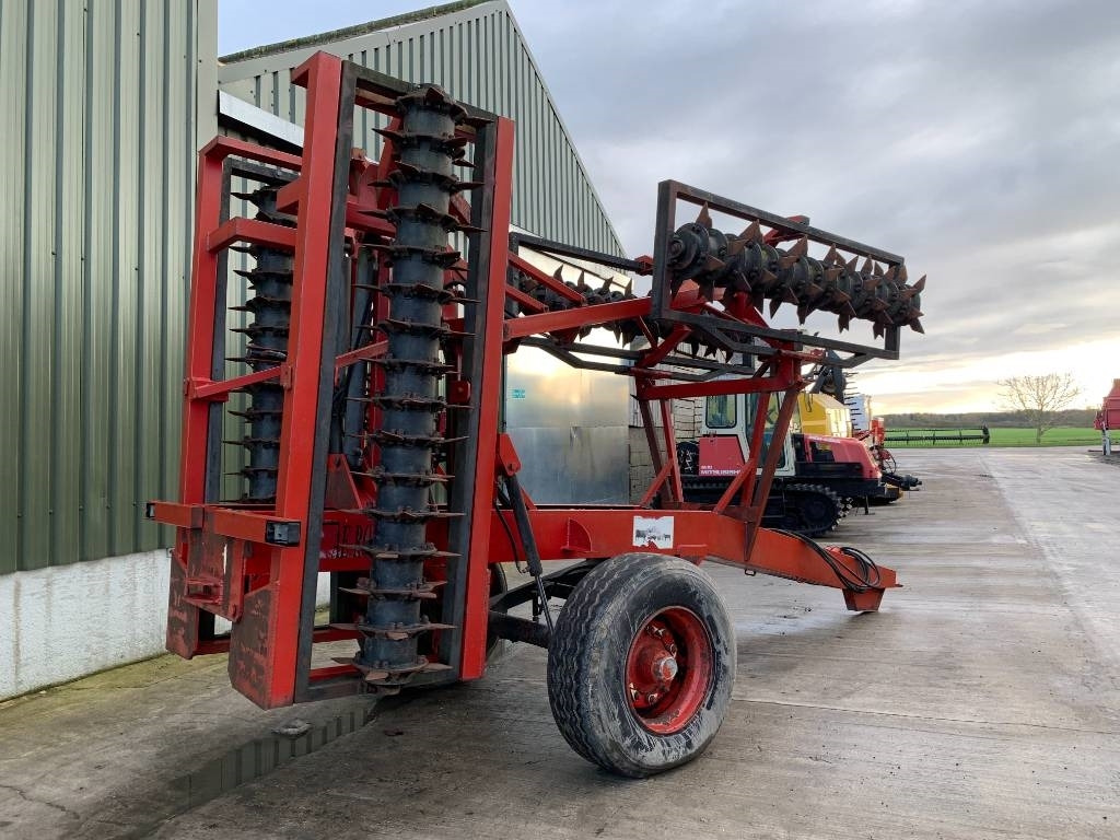 Ktwo AE-RO 10m Grassland slitter - Outils du sol: photos 3 Ktwo AE-RO 10m Grassland slitter - Outils du sol: photos 3