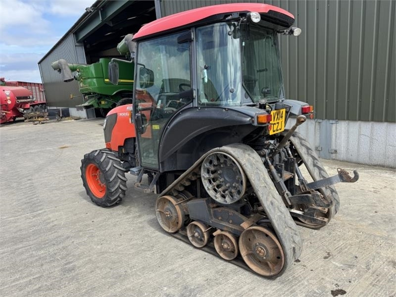 Kubota M8540 Narrow Half Track *85 HP* - Tracteur agricole: photos 2 Kubota M8540 Narrow Half Track *85 HP* - Tracteur agricole: photos 2