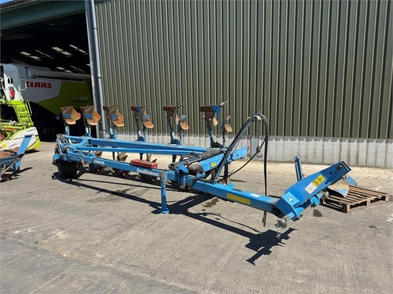 Lemken Lemken Euro Diamant 8 6+1 7 Furrow Plough - Charrue: photos 1 Lemken Lemken Euro Diamant 8 6+1 7 Furrow Plough - Charrue: photos 1