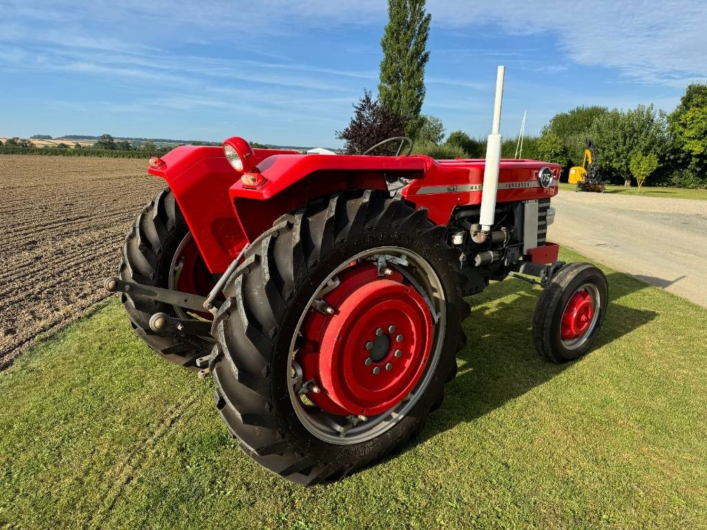 Massey Ferguson 175 - Tracteur agricole: photos 3 Massey Ferguson 175 - Tracteur agricole: photos 3