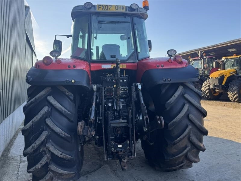 Massey Ferguson 8480 Dyna-VT - Tracteur agricole: photos 5 Massey Ferguson 8480 Dyna-VT - Tracteur agricole: photos 5