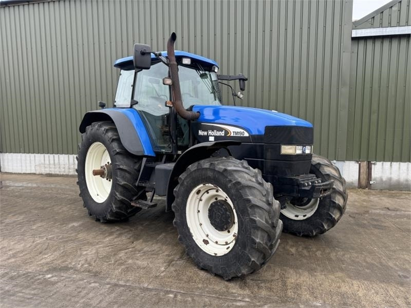 New Holland New Holland TM190 - Tracteur agricole: photos 3 New Holland New Holland TM190 - Tracteur agricole: photos 3
